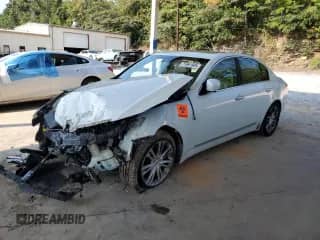 2009 Hyundai Genesis with VIN KMHGC46F39U040387, listed as a Copart auction lot 71691985 with Not provided miles and Salvage title. Bid and sale history available at DreamBid. Image 1.