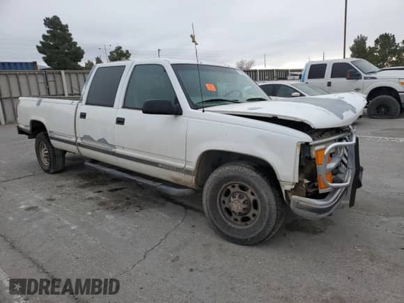 1998 Chevrolet Silverado 3500 с VIN 1GCGC33R6WF062753, выставлен на аукционе Copart как лот 67075235 с пробегом 239 037 миль миль и Списание • Salvage title. История ставок и продаж доступна на DreamBid. Изображение 4.