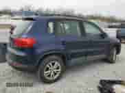 2015 Volkswagen Tiguan S с VIN WVGAV7AX2FW521877, выставлен на аукционе Copart как лот 53238565 с пробегом 105 543 миль миль и На запчасти • Non repairable. История ставок и продаж доступна на DreamBid. Изображение 3.