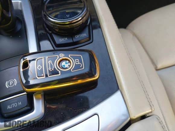 2014 BMW 7 Series ALPINA B7 with VIN WBAYE8C5XED134652, listed as a IAAI auction lot 42713710 with 81,956 mi miles and . Bid and sale history available at DreamBid. Image 11.