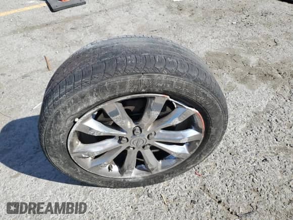 2017 Chrysler 300 Limited z VIN 2C3CCARG5HH586958, wystawiony jako Copart lot #81118765 z przebiegiem 131 895 mil mil oraz Szkoda całkowita • Salvage title. Historia ofert i sprzedaży dostępna na DreamBid. Obrazek 12.