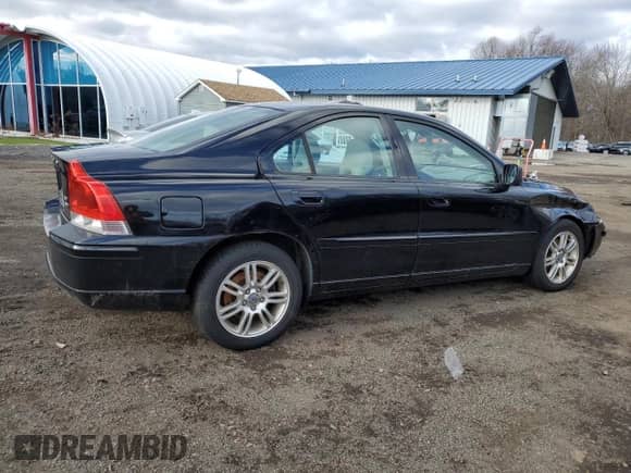 2009 Volvo S60 2.5T с VIN YV1RH592592724182, выставлен на аукционе Copart как лот 87472324 с пробегом 96 754 миль миль и Списание • Salvage title. История ставок и продаж доступна на DreamBid. Изображение 3.