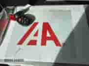 2007 Toyota Sienna XLE z VIN 5TDZK22C67S013959, wystawiony jako IAAI lot #43205502 z przebiegiem 275 909 mil mil oraz . Historia ofert i sprzedaży dostępna na DreamBid. Obrazek 11.