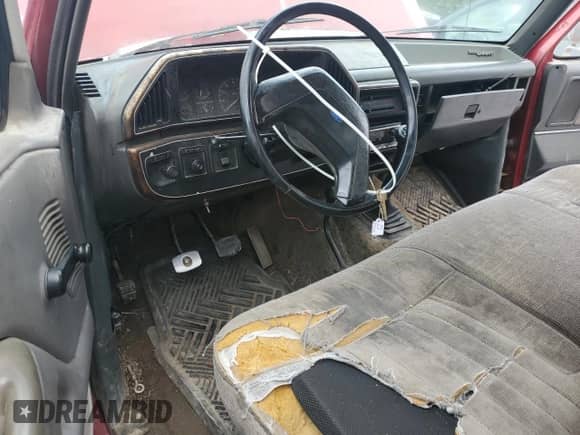 1991 Ford F-150 с VIN 1FTEF14N3MNA70438, выставлен на аукционе Copart как лот 55396905 с пробегом 6 240 миль миль и Списание • Salvage title. История ставок и продаж доступна на DreamBid. Изображение 8.