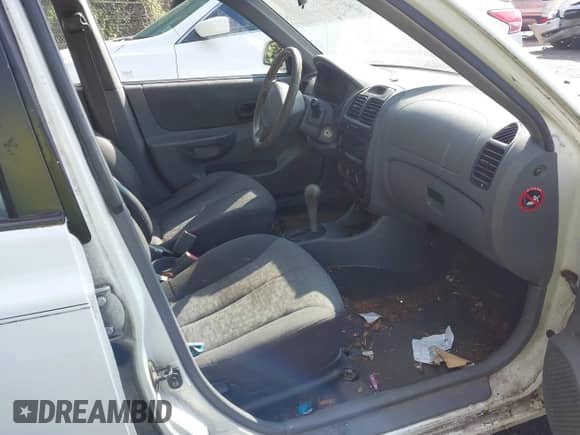 2005 Hyundai Accent GLS with VIN KMHCG45C85U598336, listed as a IAAI auction lot 43220019 with 183,370 mi miles and . Bid and sale history available at DreamBid. Image 5.