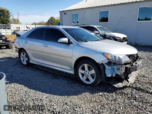 2014 Toyota Camry L с VIN 4T1BF1FK5EU453502, выставлен на аукционе Copart как лот 85828745 с пробегом 85 794 миль миль и Списание • Salvage title. История ставок и продаж доступна на DreamBid. Изображение 4.