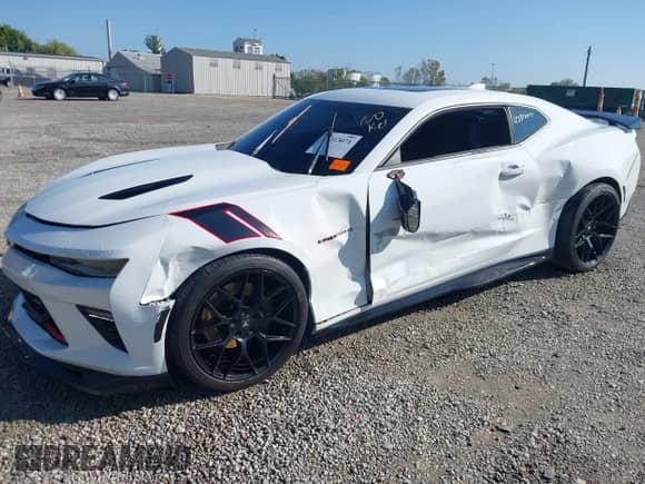 2018 Chevrolet Camaro 2SS с VIN 1G1FH1R73J0189018, выставлен на аукционе IAAI как лот 43313071 с пробегом 79 918 миль миль и . История ставок и продаж доступна на DreamBid. Изображение 6.