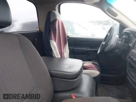 2002 Dodge 1500 z VIN 1D7HA16NX2J158843, wystawiony jako IAAI lot #42118551 z przebiegiem 181 983 mil mil oraz . Historia ofert i sprzedaży dostępna na DreamBid. Obrazek 8.