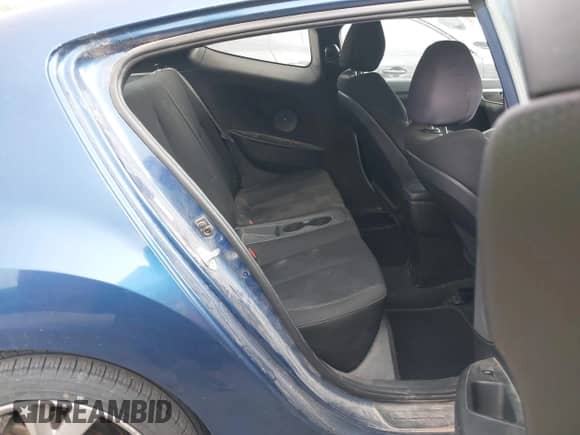 2017 Hyundai Veloster Value Edition z VIN KMHTC6AD9HU309362, wystawiony jako IAAI lot #43008981 z przebiegiem 157 915 mil mil oraz . Historia ofert i sprzedaży dostępna na DreamBid. Obrazek 8.