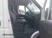 2016 Ram ProMaster Cargo с VIN 3C6TRVDG4GE134588, выставлен на аукционе IAAI как лот 42724287 с пробегом 282 294 миль миль и . История ставок и продаж доступна на DreamBid. Изображение 5.