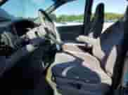 2000 Dodge Caravan with VIN 2B4GP2538YR743903, listed as a Copart auction lot 71625075 with 105,499 mi miles and Salvage title. Bid and sale history available at DreamBid. Image 7.