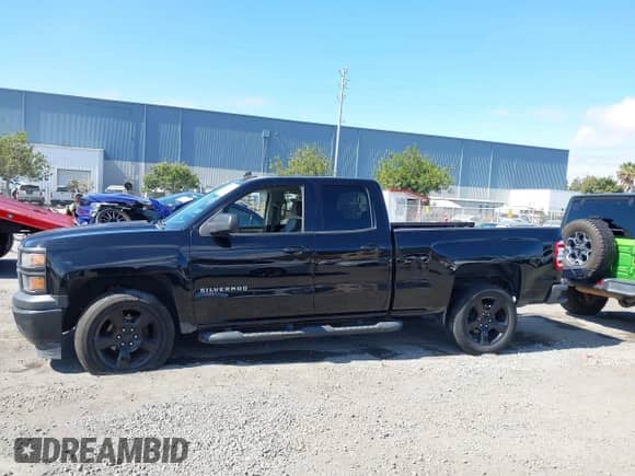 2015 Chevrolet Silverado 1500 Work Truck with VIN 1GCRCPEH2FZ392148, listed as a IAAI auction lot 43171902 with 222,921 mi miles and . Bid and sale history available at DreamBid. Image 13.