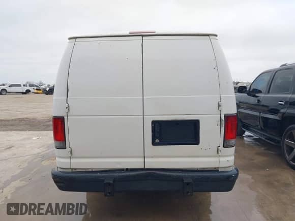 2011 Ford Econoline Cargo Commercial z VIN 1FTNS2EW9BDA13950, wystawiony jako IAAI lot #41460851 z przebiegiem 212 521 mil mil oraz . Historia ofert i sprzedaży dostępna na DreamBid. Obrazek 16.