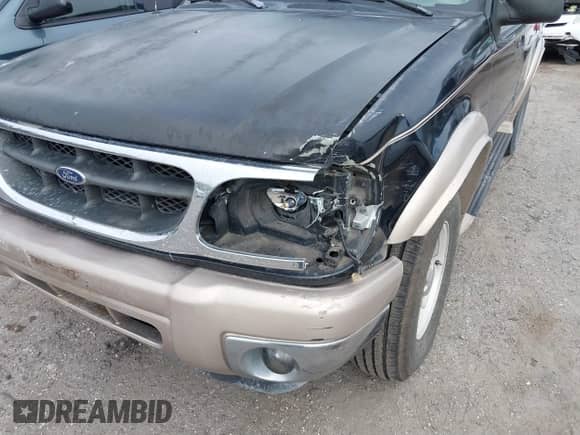 2000 Ford Explorer Eddie Bauer with VIN 1FMZU64EXYZA74923, listed as a IAAI auction lot 41504088 with 254,021 mi miles and . Bid and sale history available at DreamBid. Image 6.