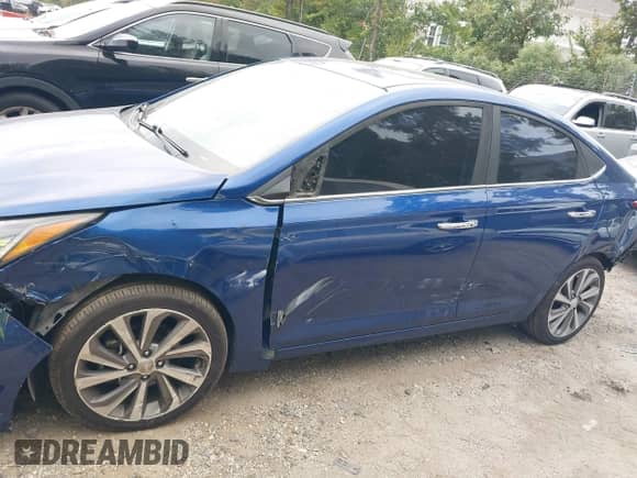 2018 Hyundai Accent Limited с VIN 3KPC34A35JE020998, выставлен на аукционе IAAI как лот 43380139 с пробегом 124 301 миль миль и . История ставок и продаж доступна на DreamBid. Изображение 14.