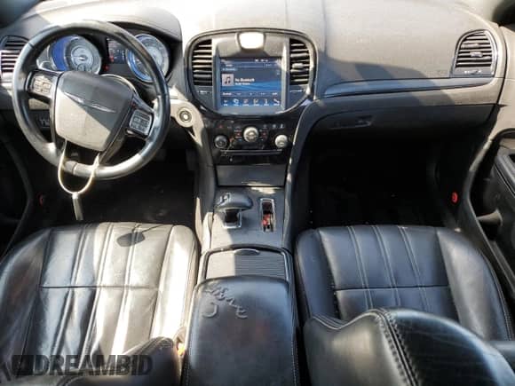 2014 Chrysler 300 S with VIN 2C3CCABG3EH357037, listed as a Copart auction lot 71667325 with 139,950 mi miles and Salvage title. Bid and sale history available at DreamBid. Image 8.
