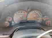 2004 Chevrolet Corvette z VIN 1G1YY22G745133230, wystawiony jako Copart lot #84303785 z przebiegiem 92 127 mil mil oraz Szkoda całkowita • Salvage title. Historia ofert i sprzedaży dostępna na DreamBid. Obrazek 9.