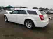 2007 Dodge Magnum with VIN 2D4FV47V57H623322, listed as a Copart auction lot 73356244 with 200,976 mi miles and Salvage title. Bid and sale history available at DreamBid. Image 2.