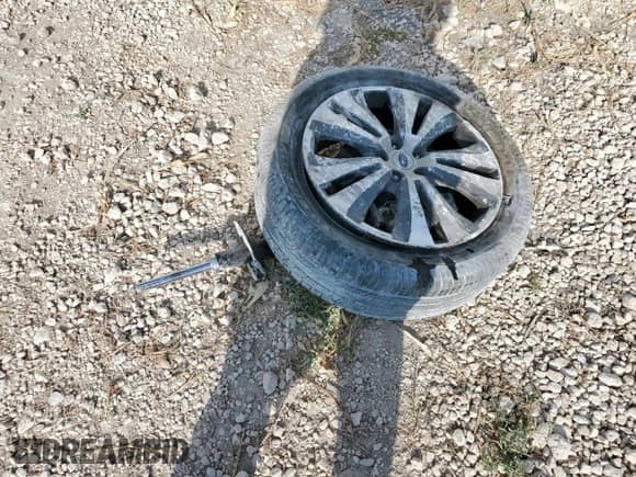 2020 Subaru Ascent Limited z VIN 4S4WMAMD7L3454102, wystawiony jako Copart lot #84977515 z przebiegiem 57 879 mil mil oraz Szkoda całkowita • Salvage title. Historia ofert i sprzedaży dostępna na DreamBid. Obrazek 13.