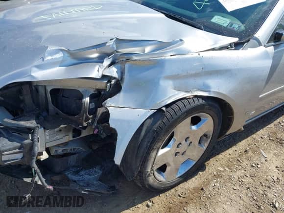 2007 Chevrolet Impala SS z VIN 2G1WD58CX79326388, wystawiony jako IAAI lot #42805593 z przebiegiem 165 608 mil mil oraz . Historia ofert i sprzedaży dostępna na DreamBid. Obrazek 6.