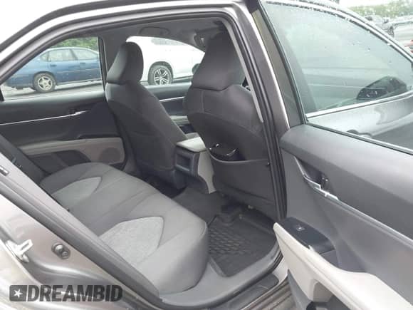 2019 Toyota Camry LE с VIN 4T1B11HK0KU808082, выставлен на аукционе IAAI как лот 42306880 с пробегом 59 284 миль миль и . История ставок и продаж доступна на DreamBid. Изображение 8.