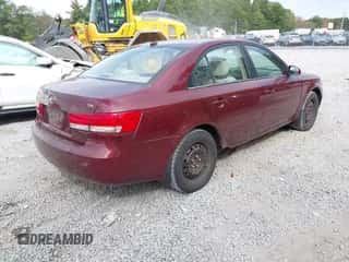2007 Hyundai Sonata GLS with VIN 5NPET46C17H286041, listed as a IAAI auction lot 43394682 with 174,157 mi miles and . Bid and sale history available at DreamBid. Image 4.