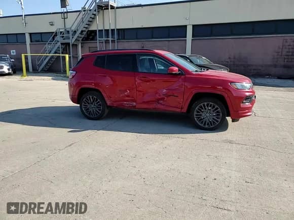 2022 Jeep Compass (RED) Edition with VIN 3C4NJDCB8NT134871, listed as a Copart auction lot 80276135 with 34,110 mi miles and Salvage title. Bid and sale history available at DreamBid. Image 14.