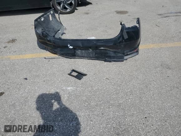 2023 Hyundai Elantra SEL с VIN KMHLS4AG4PU567188, выставлен на аукционе Copart как лот 70531525 с пробегом 110 738 миль миль и Списание • Salvage title. История ставок и продаж доступна на DreamBid. Изображение 12.