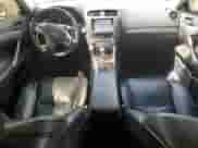 2012 Lexus IS 250 z VIN JTHCF5C22C5060017, wystawiony jako Copart lot #69809215 z przebiegiem 150 225 mil mil oraz Szkoda całkowita • Salvage title. Historia ofert i sprzedaży dostępna na DreamBid. Obrazek 8.