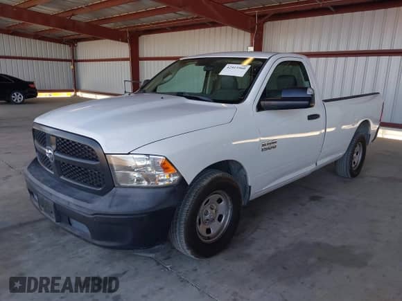 2017 Ram 1500 Tradesman с VIN 3C6JR6DG3HG648869, выставлен на аукционе IAAI как лот 42915960 с пробегом 101 415 миль миль и . История ставок и продаж доступна на DreamBid. Изображение 2.