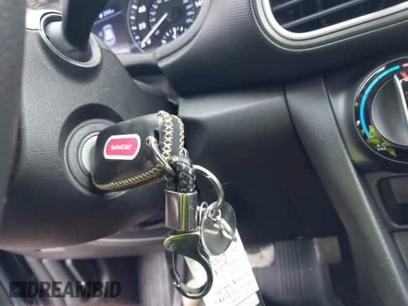 2020 Hyundai Kona SE с VIN KM8K12AA3LU443700, выставлен на аукционе IAAI как лот 43329365 с пробегом 106 224 миль миль и . История ставок и продаж доступна на DreamBid. Изображение 11.