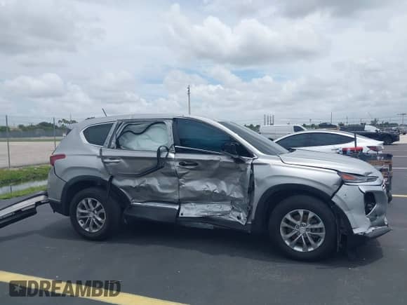 2020 Hyundai Santa Fe SE с VIN 5NMS23AD9LH194327, выставлен на аукционе IAAI как лот 42770355 с пробегом 61 465 миль миль и . История ставок и продаж доступна на DreamBid. Изображение 6.