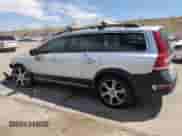 2015 Volvo XC70 T6 Platinum z VIN YV4902NM5F1223844, wystawiony jako Copart lot #52796285 z przebiegiem 139 454 mil mil oraz Szkoda całkowita • Salvage title. Historia ofert i sprzedaży dostępna na DreamBid. Obrazek 2.