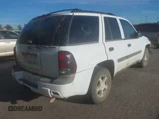 2005 Chevrolet TrailBlazer LT with VIN 1GNDT13S952286039, listed as a IAAI auction lot 43284008 with 194,183 mi miles and . Bid and sale history available at DreamBid. Image 4.