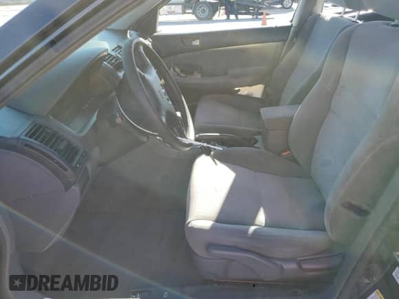 2005 Honda Accord LX with VIN 1HGCM56495A118558, listed as a Copart auction lot 82325255 with 264,784 mi miles and Salvage title. Bid and sale history available at DreamBid. Image 7.