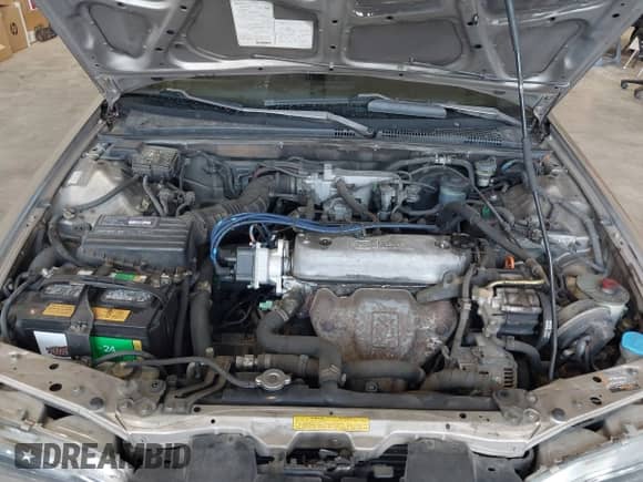 1990 Honda Accord with VIN JHMCB7552LC092914, listed as a IAAI auction lot 42347738 with 324,903 mi miles and . Bid and sale history available at DreamBid. Image 10.