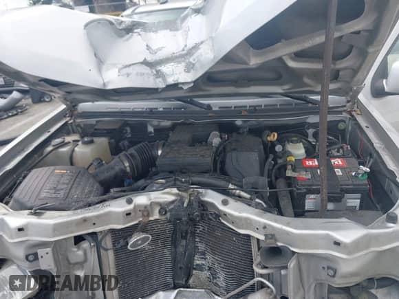 2010 Chevrolet Colorado 1LT z VIN 1GCDSCDE5A8148912, wystawiony jako IAAI lot #41752099 z przebiegiem Nie podano mil oraz . Historia ofert i sprzedaży dostępna na DreamBid. Obrazek 10.