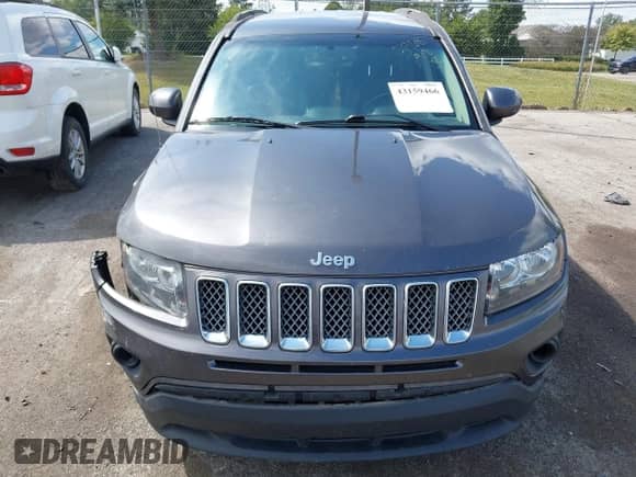 2016 Jeep Compass Latitude with VIN 1C4NJCEA1GD633468, listed as a IAAI auction lot 43159466 with 158,234 mi miles and . Bid and sale history available at DreamBid. Image 12.