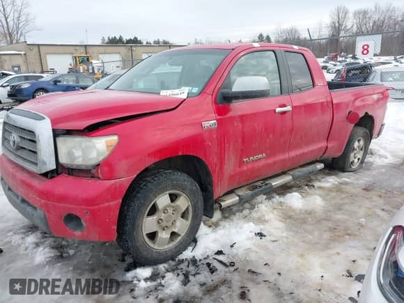 2008 Toyota Tundra Limited с VIN 5TBBV58108S516266, выставлен на аукционе IAAI как лот 41596649 с пробегом 324 609 миль миль и . История ставок и продаж доступна на DreamBid. Изображение 2.