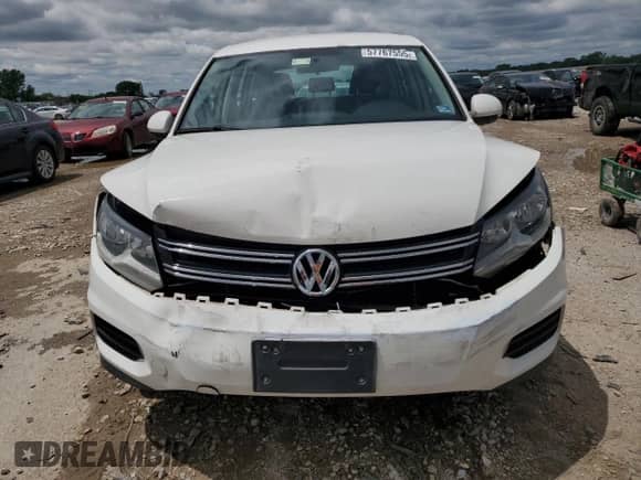 2013 Volkswagen Tiguan with VIN WVGCV3AXXDW601751, listed as a Copart auction lot 57767555 with 98,425 mi miles and Salvage title. Bid and sale history available at DreamBid. Image 5.