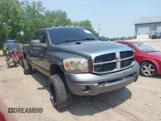 2006 Dodge 3500 Laramie with VIN 3D7LX39C96G198451, listed as a IAAI auction lot 42487804 with 276,533 mi miles and . Bid and sale history available at DreamBid. Image 1.
