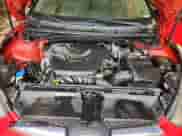 2013 Hyundai Veloster w/Black Int z VIN KMHTC6AD1DU167261, wystawiony jako Copart lot #63744355 z przebiegiem 121 478 mil mil oraz Czysty tytuł • Clean title. Historia ofert i sprzedaży dostępna na DreamBid. Obrazek 11.