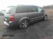 2009 Dodge Grand Caravan SXT z VIN 2D8HN54X79R660288, wystawiony jako IAAI lot #42070333 z przebiegiem 164 762 mil mil oraz . Historia ofert i sprzedaży dostępna na DreamBid. Obrazek 4.