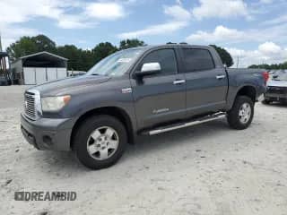 2012 Toyota Tundra Limited z VIN 5TFHW5F17CX236266, wystawiony jako Copart lot #64108375 z przebiegiem 189 075 mil mil oraz Szkoda całkowita • Salvage title. Historia ofert i sprzedaży dostępna na DreamBid. Obrazek 1.