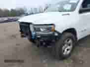 2024 Ram 1500 Big Horn z VIN 1C6SRFFT7RN125927, wystawiony jako IAAI lot #41519700 z przebiegiem 1 263 mil mil oraz . Historia ofert i sprzedaży dostępna na DreamBid. Obrazek 17.