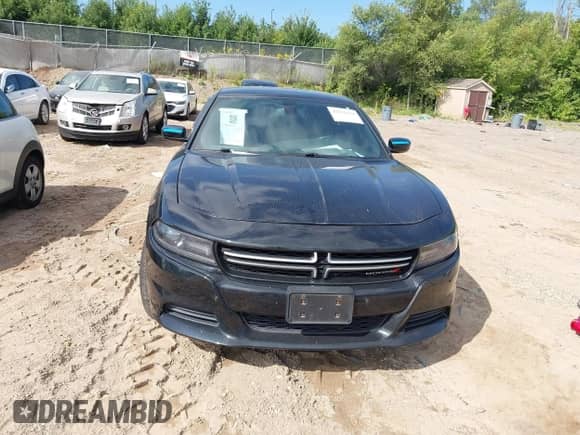 2015 Dodge Charger SE z VIN 2C3CDXFG0FH748867, wystawiony jako IAAI lot #42971634 z przebiegiem 122 520 mil mil oraz . Historia ofert i sprzedaży dostępna na DreamBid. Obrazek 12.