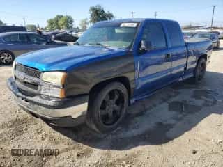 2003 Chevrolet Silverado 1500 LS с VIN 2GCEC19V331141154, выставлен на аукционе Copart как лот 82715185 с пробегом 199 903 миль миль и Чистый • Clean title. История ставок и продаж доступна на DreamBid. Изображение 1.