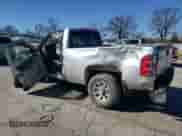 2013 Chevrolet Silverado 1500 Work Truck z VIN 1GCNCPEX3DZ207639, wystawiony jako Copart lot #46186205 z przebiegiem 90 411 mil mil oraz Szkoda całkowita • Salvage title. Historia ofert i sprzedaży dostępna na DreamBid. Obrazek 2.