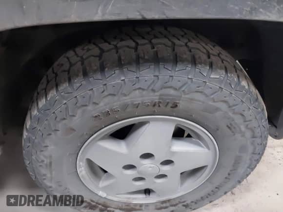 1995 Jeep Grand Cherokee Laredo с VIN 1J4GZ58S6SC765863, выставлен на аукционе IAAI как лот 41797726 с пробегом 234 715 миль миль и . История ставок и продаж доступна на DreamBid. Изображение 12.