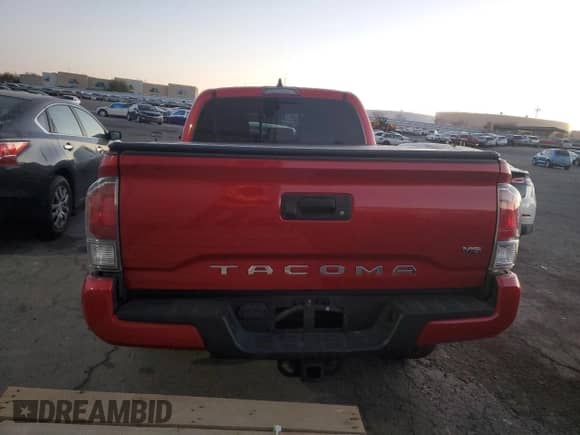 2021 Toyota Tacoma SR5 with VIN 3TYBZ5DN6MT000982, listed as a Copart auction lot 88558335 with 28,991 mi miles and Salvage title. Bid and sale history available at DreamBid. Image 6.